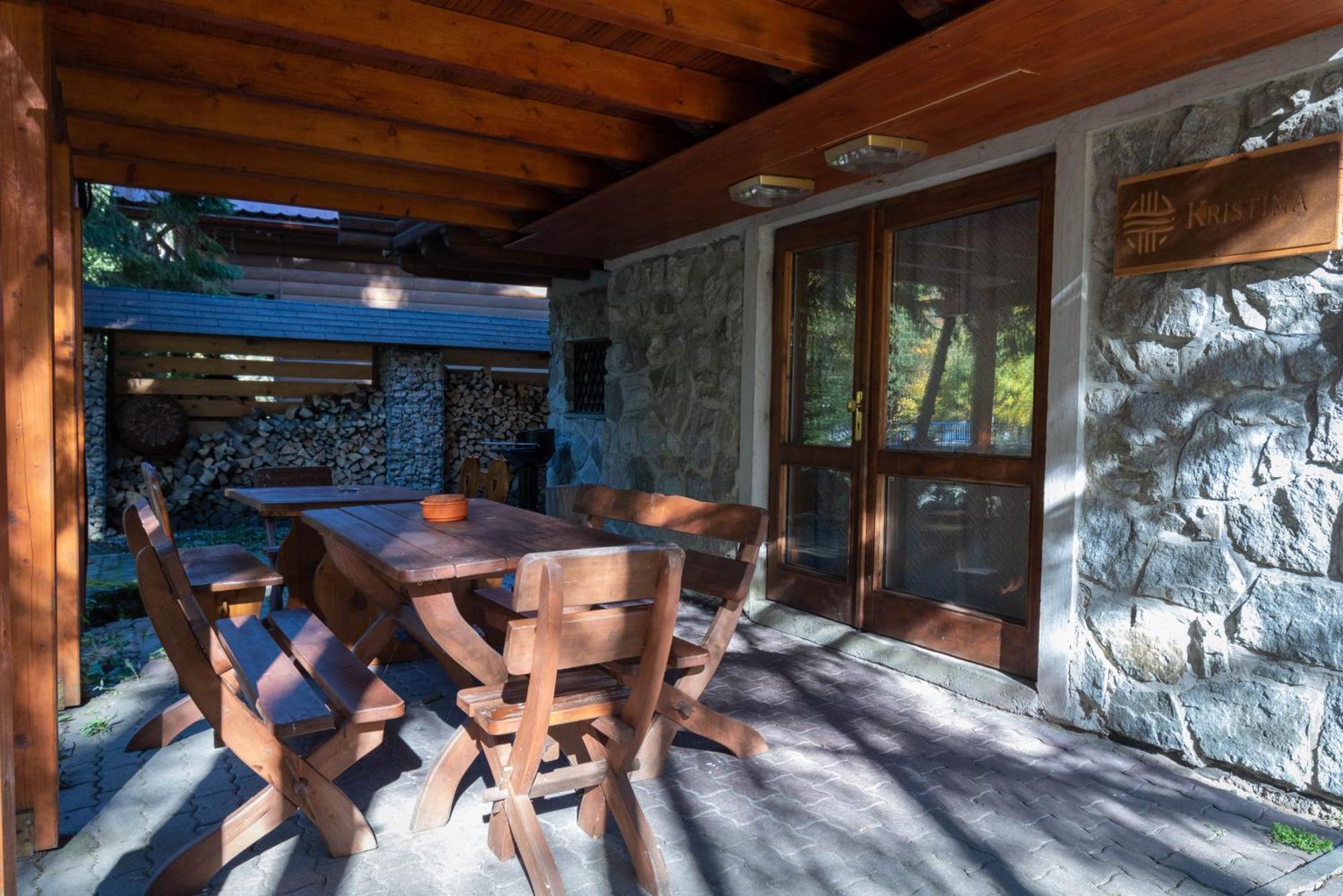 Tatrystay Chalet Kristina デマノブスカ・ドリーナ エクステリア 写真