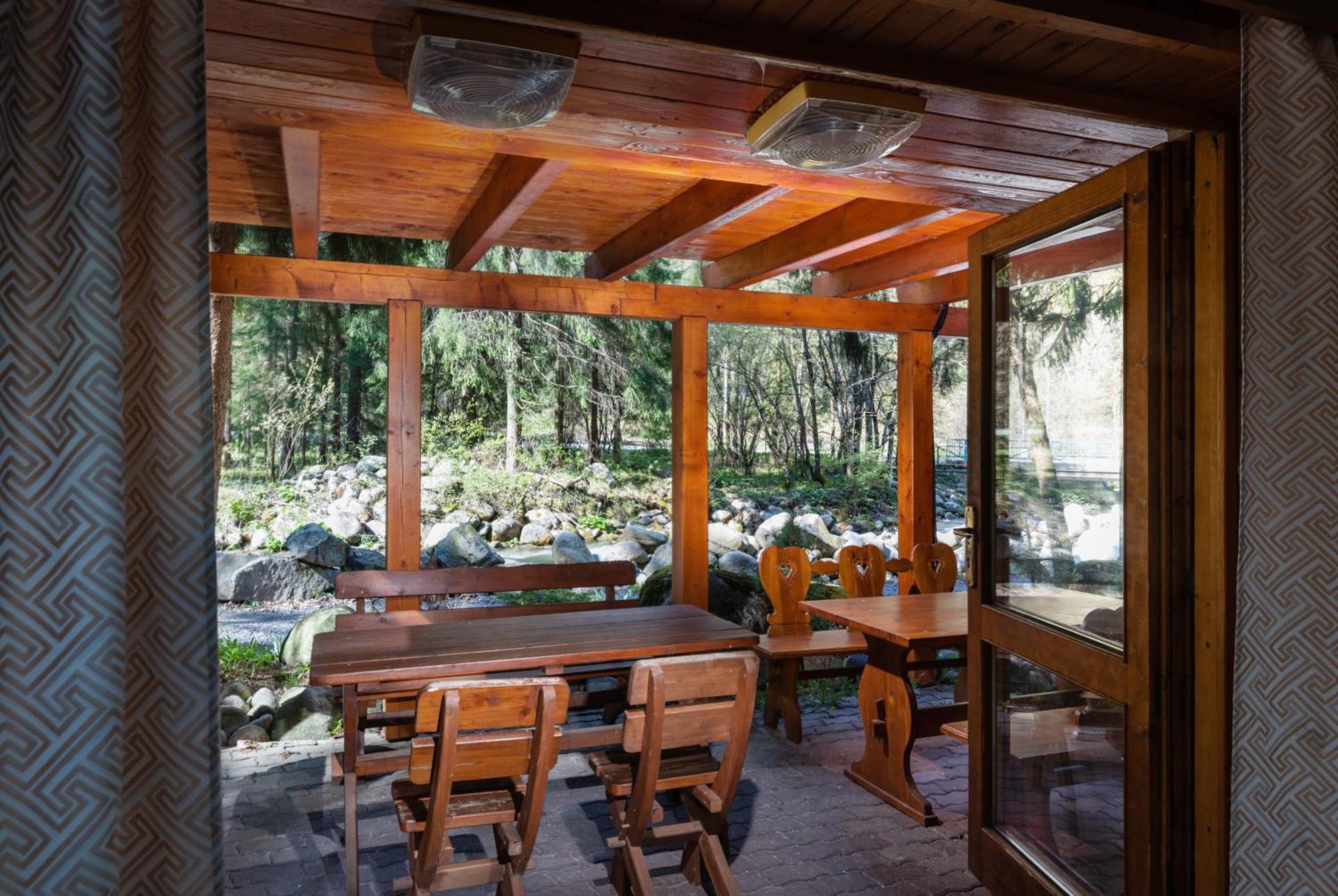 Tatrystay Chalet Kristina デマノブスカ・ドリーナ エクステリア 写真