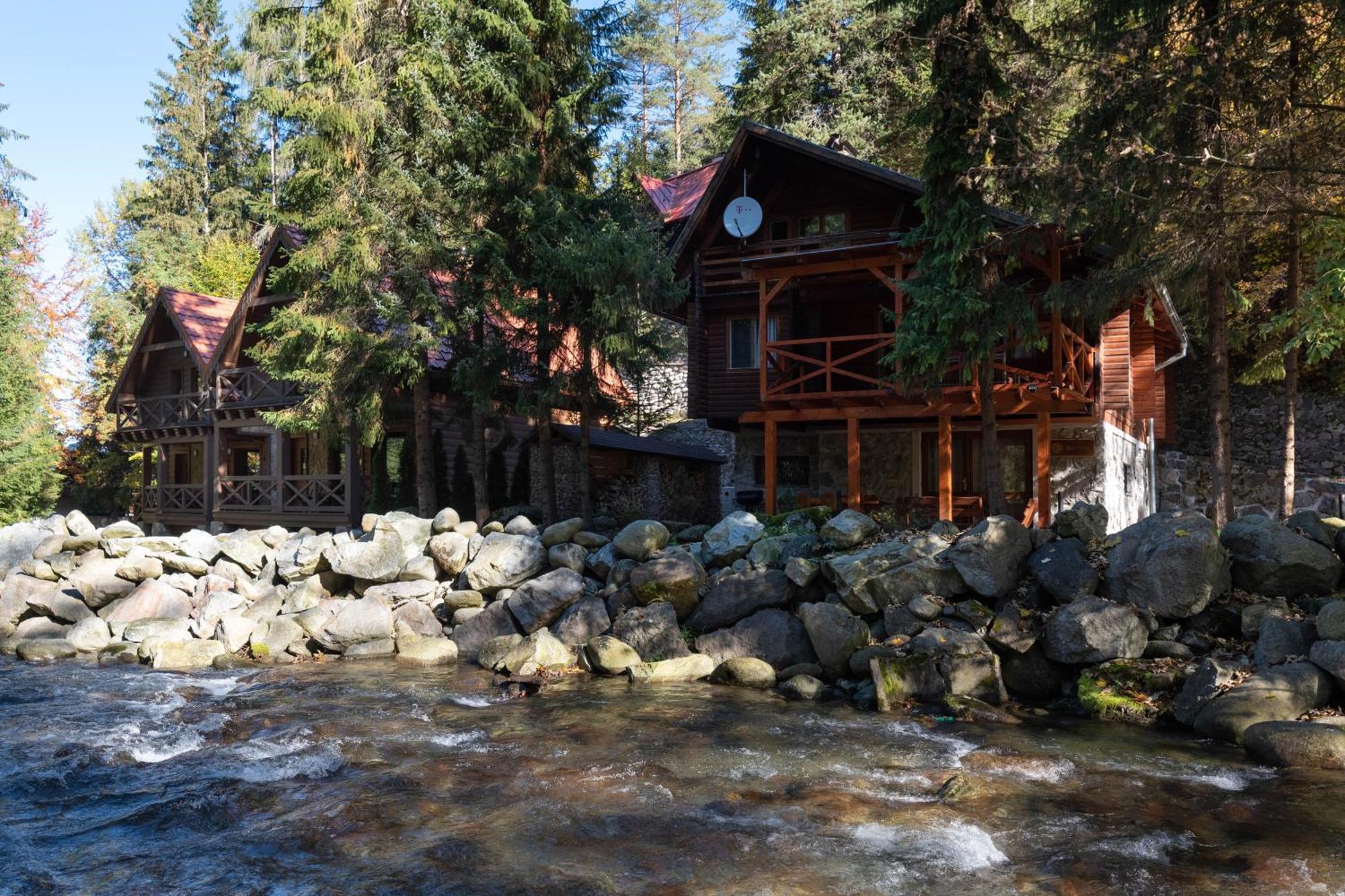 Tatrystay Chalet Kristina デマノブスカ・ドリーナ エクステリア 写真